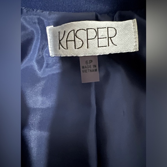 Kasper Size 6P Single Button Navy Blue Blazer - Picture 6 of 6